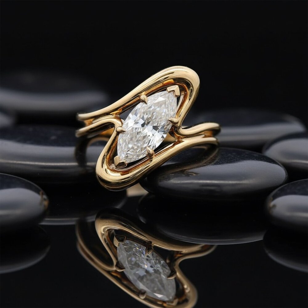 Marquise Flow 18K Yellow Gold Diamond Ring - Picture 3 of 4